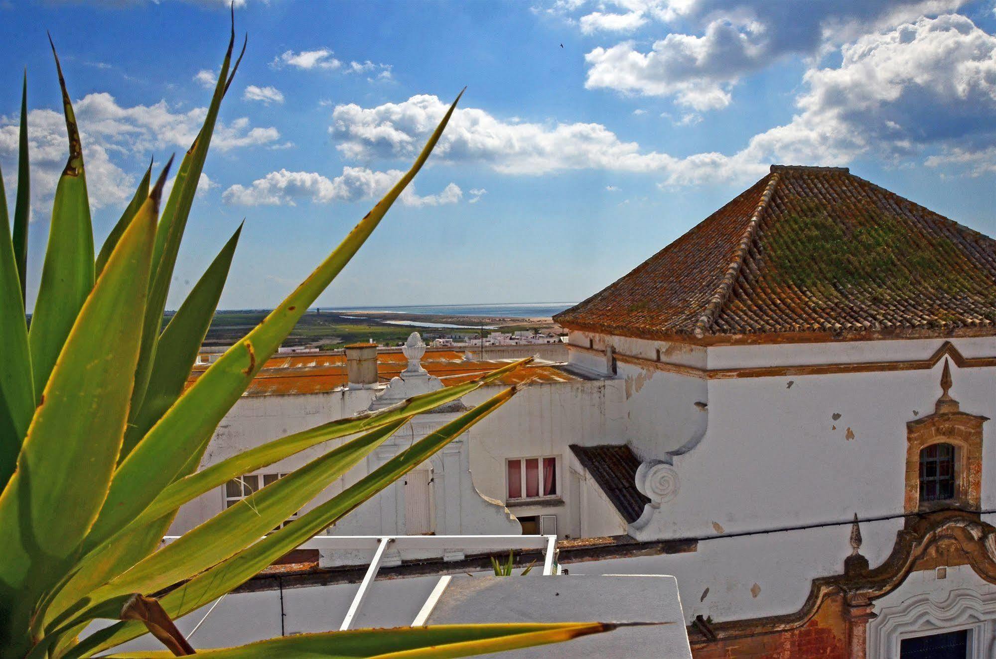 Hostal Campito Conil De La Frontera Exterior photo